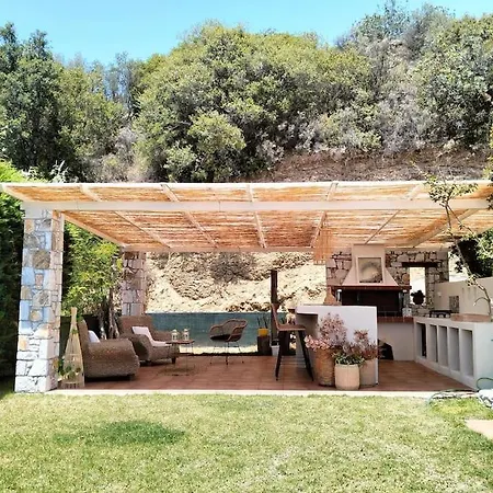 Feriehus Thalassa Front - Infinite Sea View Loutra Elevtheron