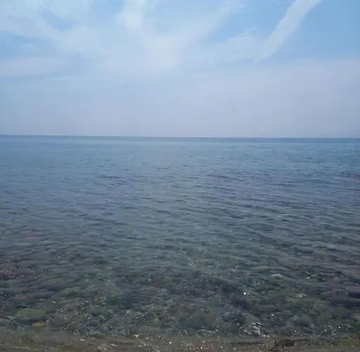 Сasa de vacaciones Thalassa Front - Infinite Sea View